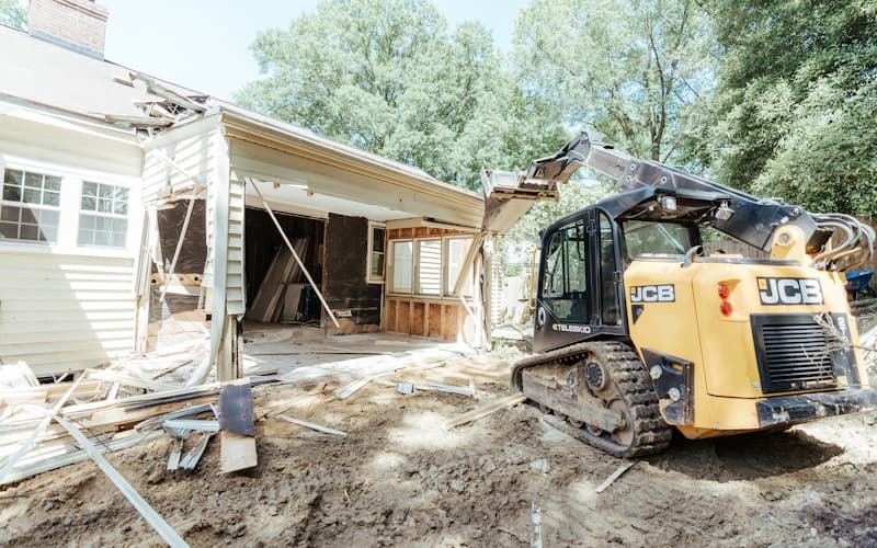 Bobcat S650 Skid Steer - Side View